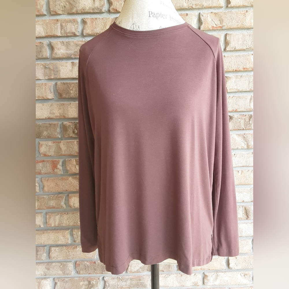 Free Fly Everyday Flex Long Sleeve Bamboo Viscose Blend Top.